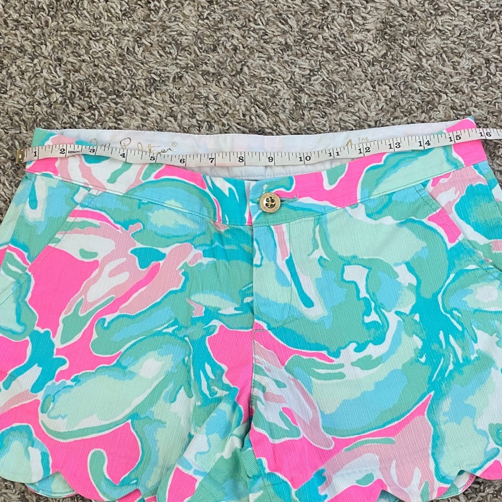 Lilly Pulitzer Shorts Bundle size 4 - Picture 4 of 16